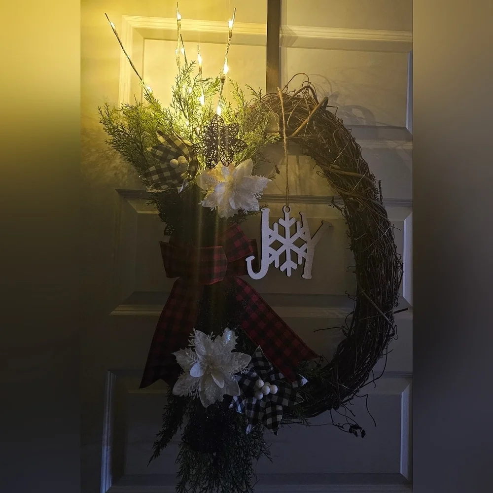 Handmade Farmhouse-style Oval Buffalo Plaid Holiday Wreath. 1 Of A Kind